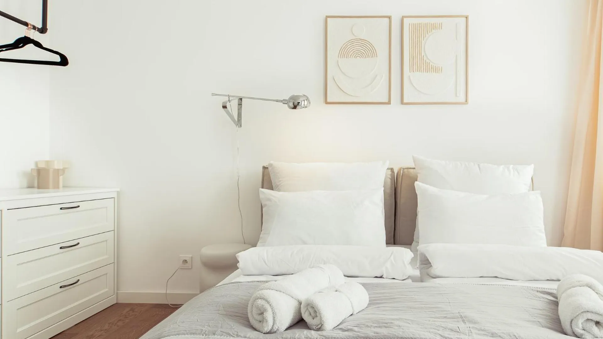 Tuyo Apartments Blue City Warschau